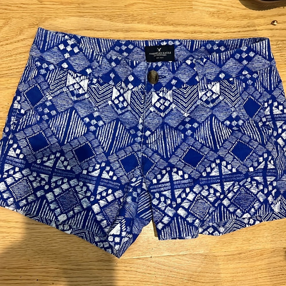 American Eagle Stretch Midi Size 2 Shorts